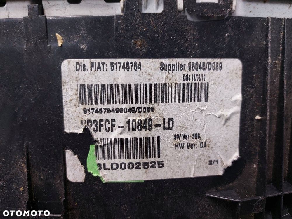 LICZNIK ZEGARY FIAT STILO I 1.9 JTD 51746764 - 5