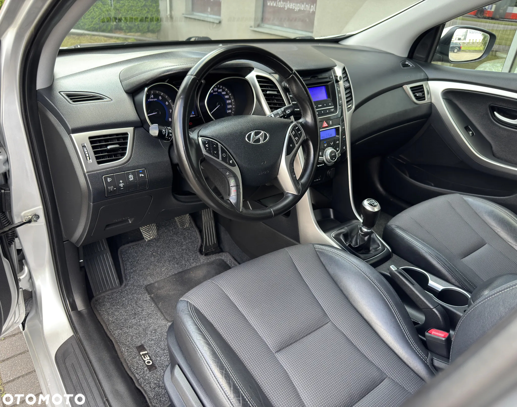 Hyundai i30 1.6 GDI Comfort - 15