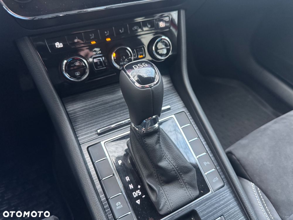 Skoda Superb 2.0 TDI DSG Style - 13