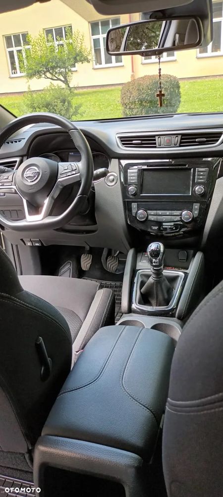 Nissan Qashqai 1.3 DIG-T N-Connecta - 10