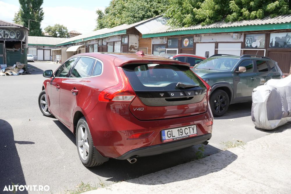 Volvo V40 D3 Summum - 3