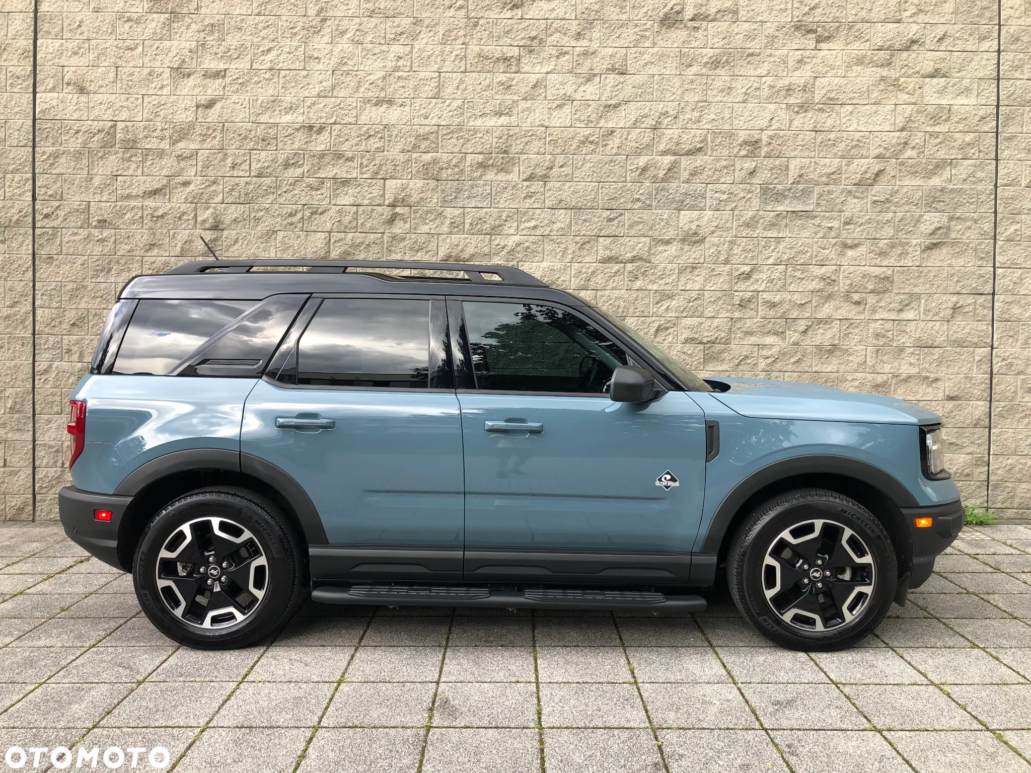 Ford Bronco - 27
