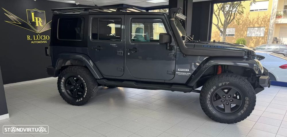 Jeep Wrangler Unlimited 2.8 CRD MTX Rubicon - 54