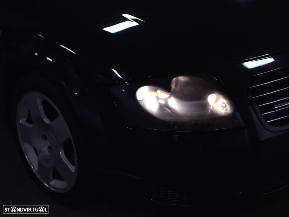 Audi TT Roadster 1.8 T quattro - 35