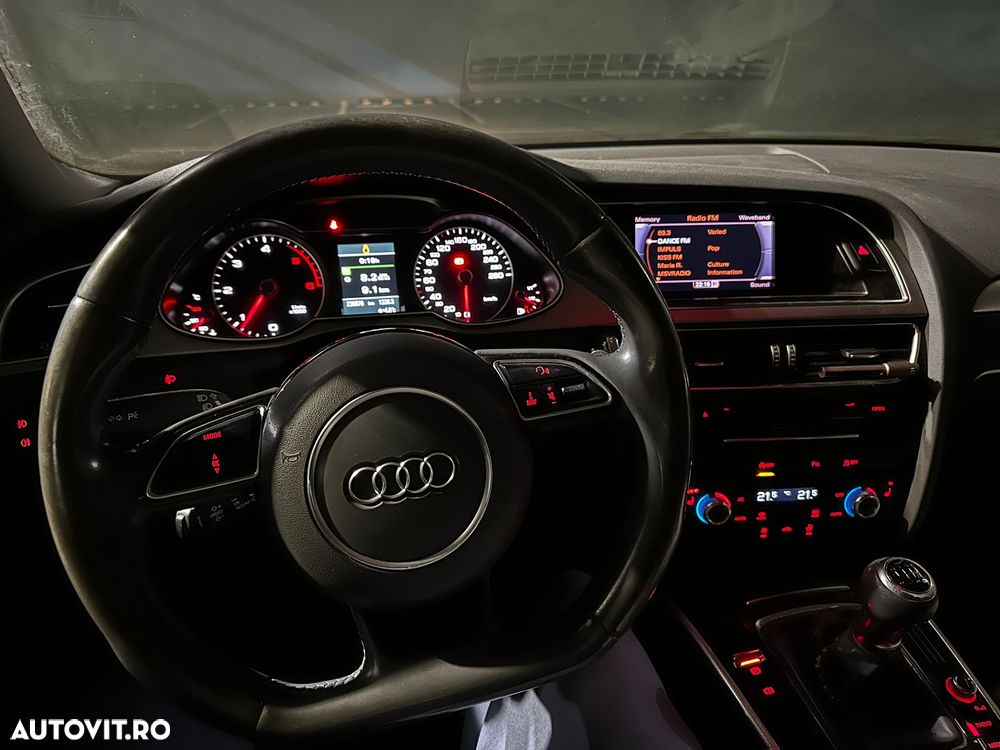 Audi A4 Avant 2.0 TDI DPF quattro S line Sportpaket - 10