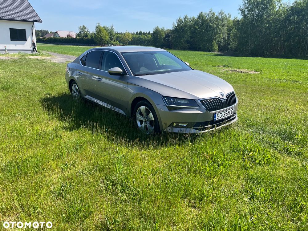 Skoda Superb 2.0 TDI Ambition - 5