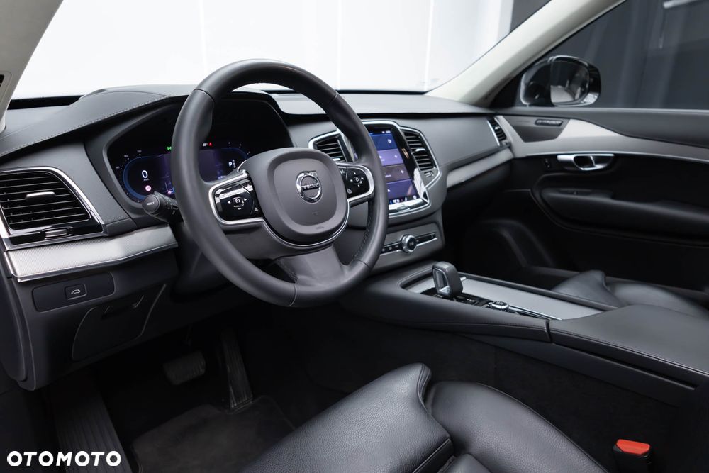 Volvo XC 90 B5 D AWD Ultimate Dark - 12
