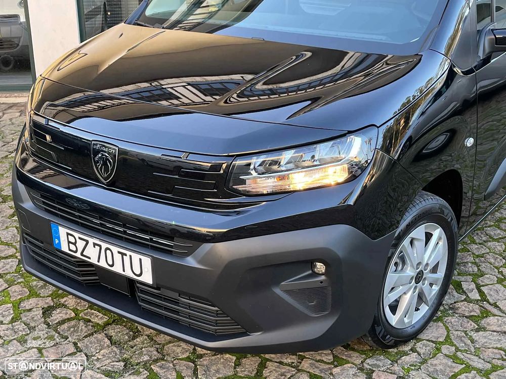 Peugeot Partner Standard 1.5 BlueHDi 130cv EAT8 (caixa automática) - 2