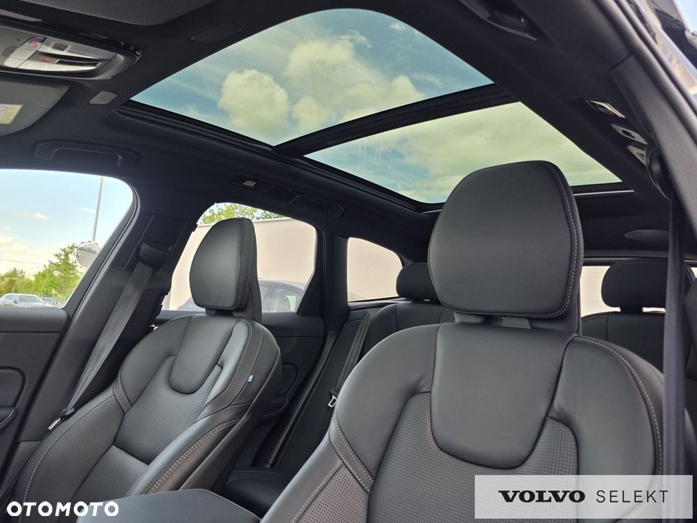 Volvo XC 60 - 35