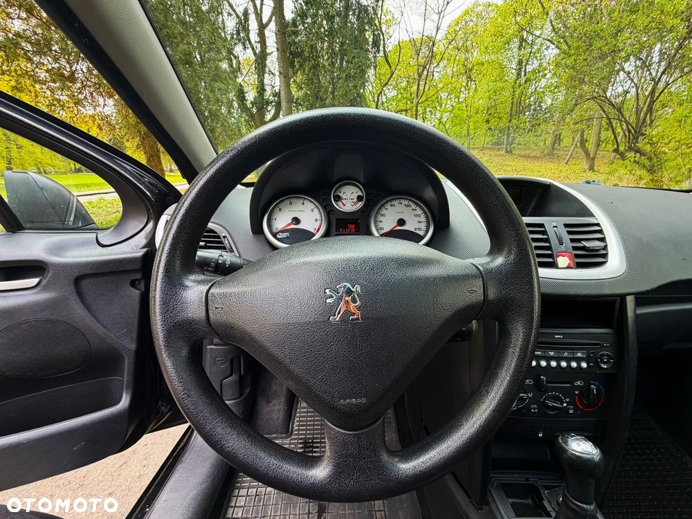 Peugeot 207 1.4 Active - 15