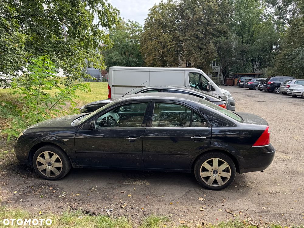 Ford Mondeo 1.8 Titanium - 7