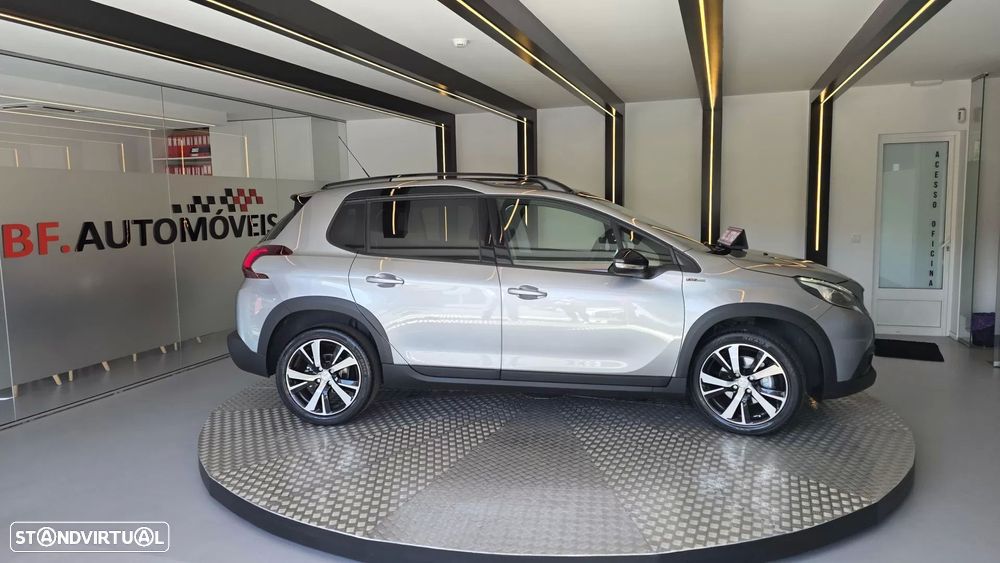 Peugeot 2008 1.6 BlueHDi GT Line - 9