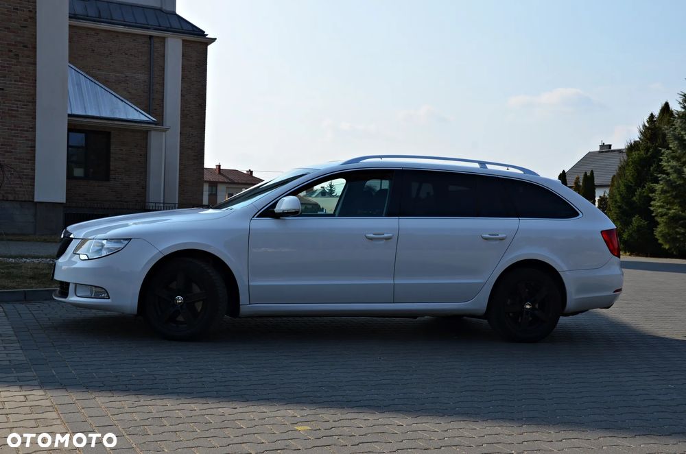 Skoda Superb 2.0 TDI Comfort - 17