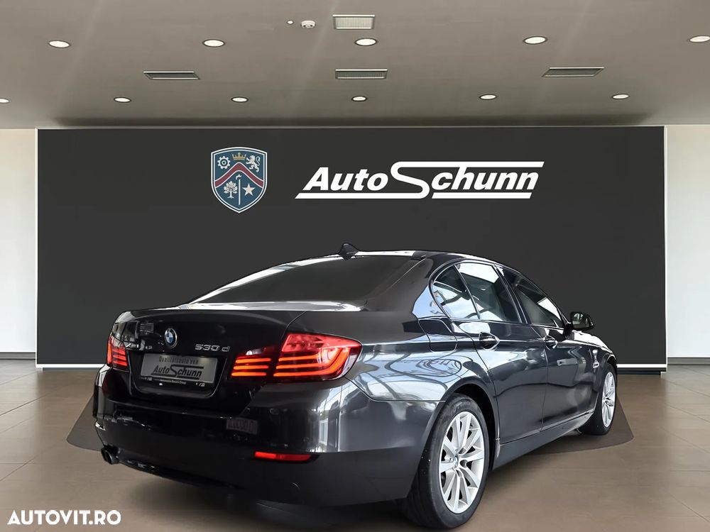 BMW Seria 5 530d xDrive Aut. - 4