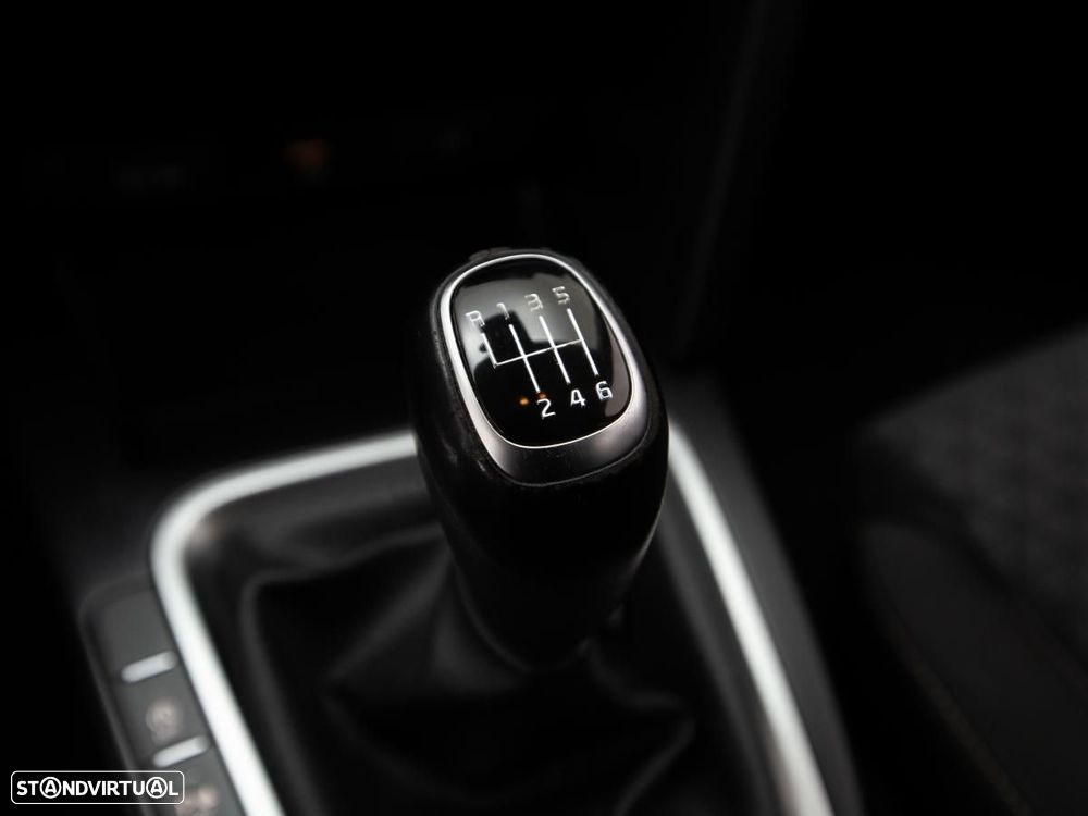 Kia Ceed 1.0 T-GDI Urban - 17