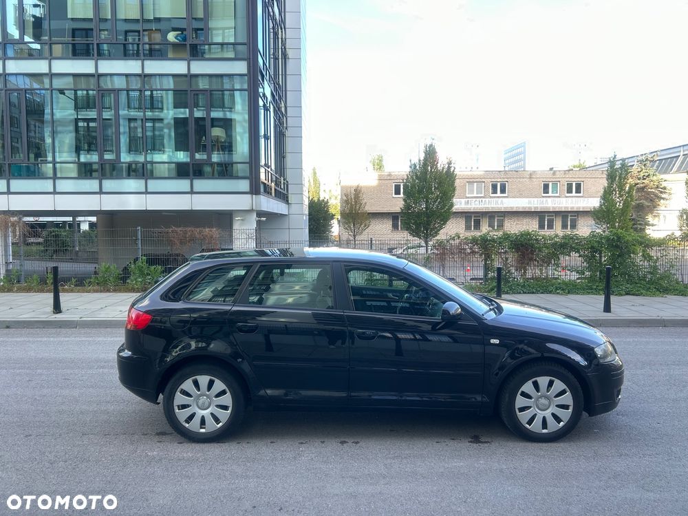 Audi A3 Sportback 1.6 Ambition - 5