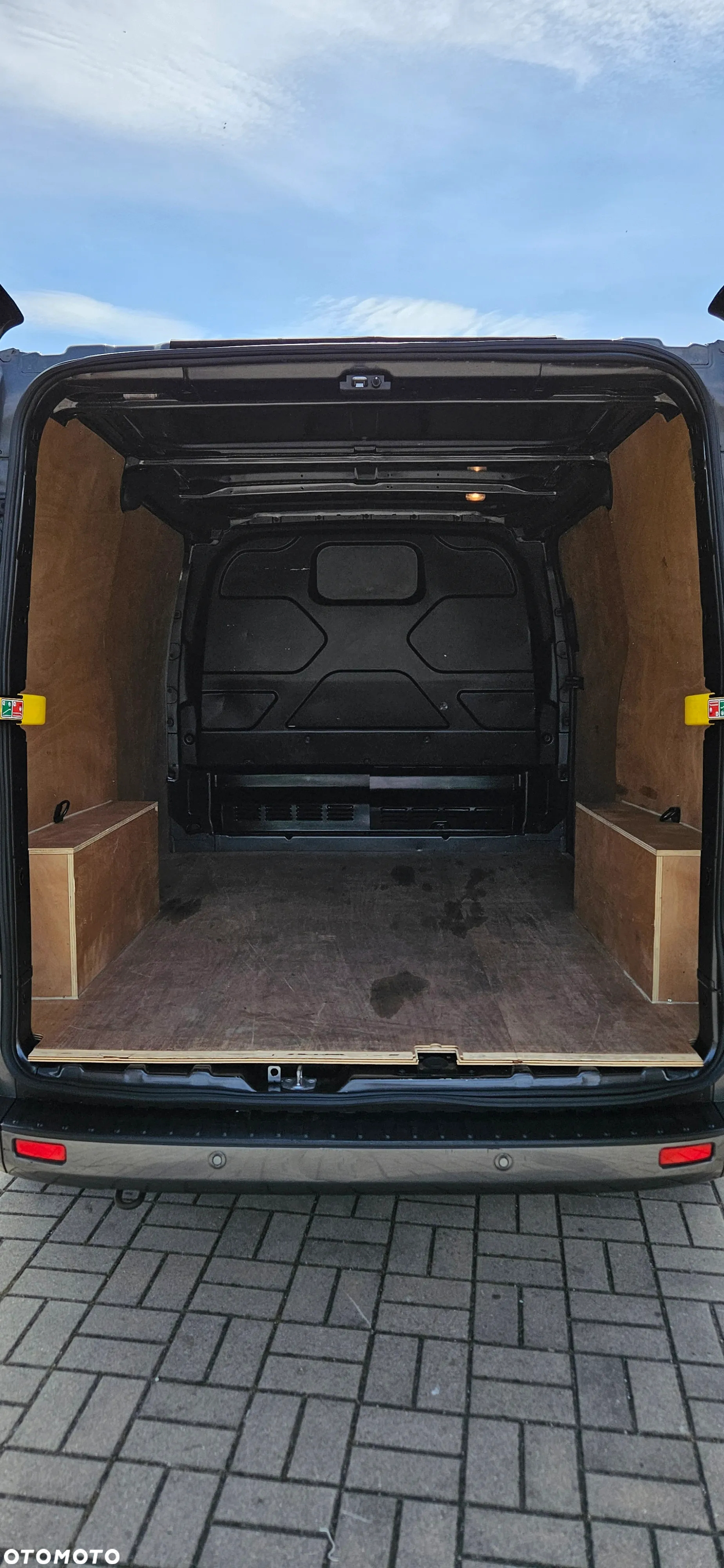 Ford TRANSIT CUSTOM - 7