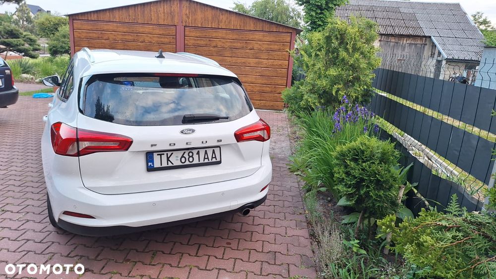 Ford Focus 2.0 EcoBlue Titanium - 3