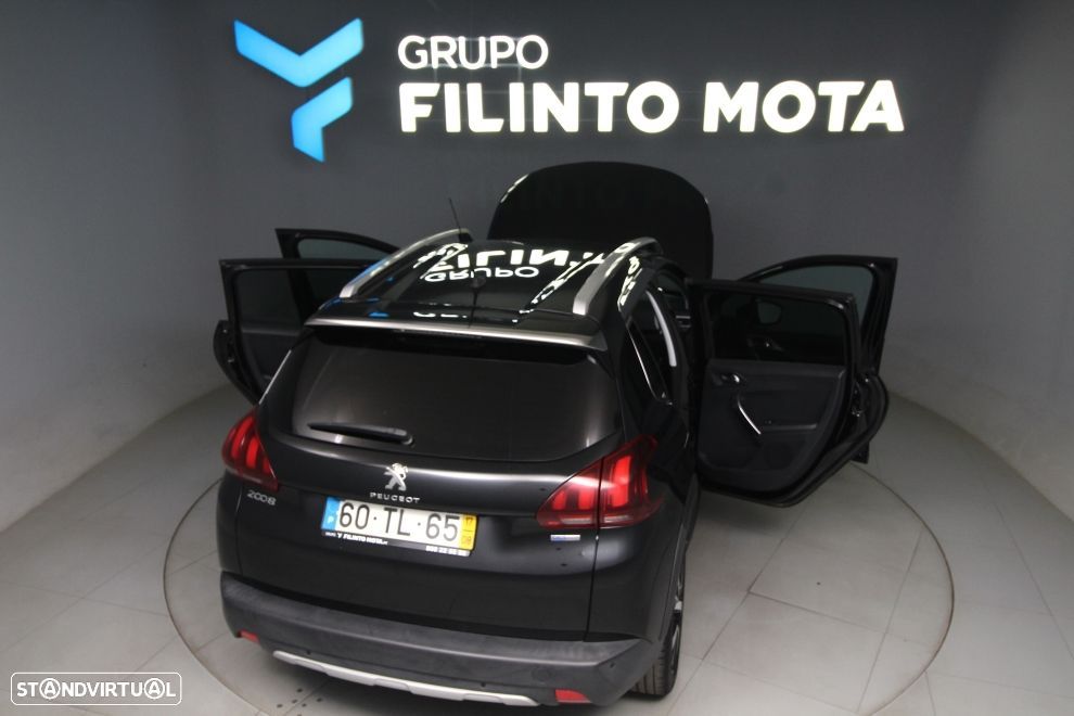 Peugeot 2008 1.2 PureTech Allure EAT6 - 10