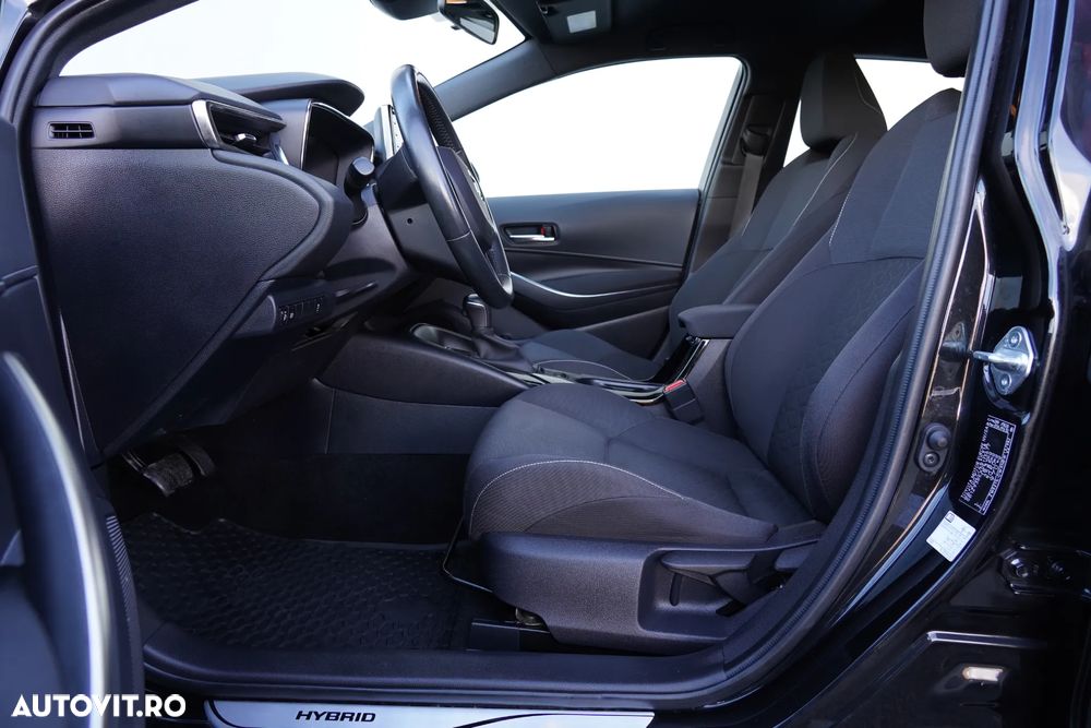 Toyota Corolla 1.8 HSD Business - 15