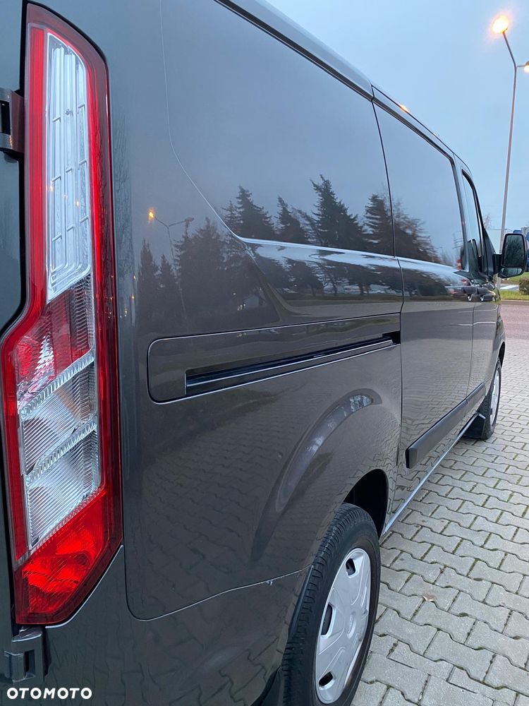 Ford TRANSIT CUSTOM 2,0 TDCI 130KM L1H1 NISKI PRZEBIEG ZABUDOWA WARSZTATOWA - 21