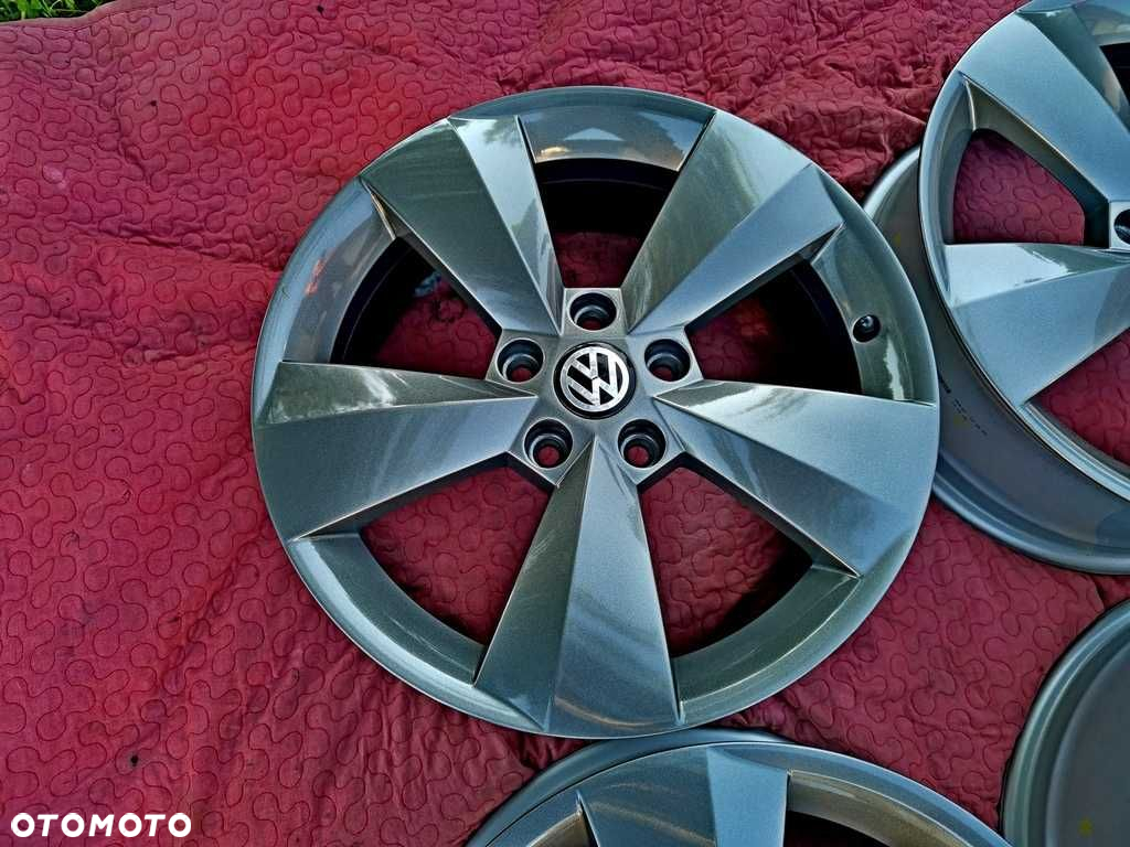 KOŁA lato 17' VW TIGUAN - ET38 - 5x112 - 215/65/17 - NOWE - 4