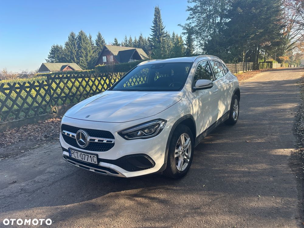 Mercedes-Benz GLA 200 Style - 1