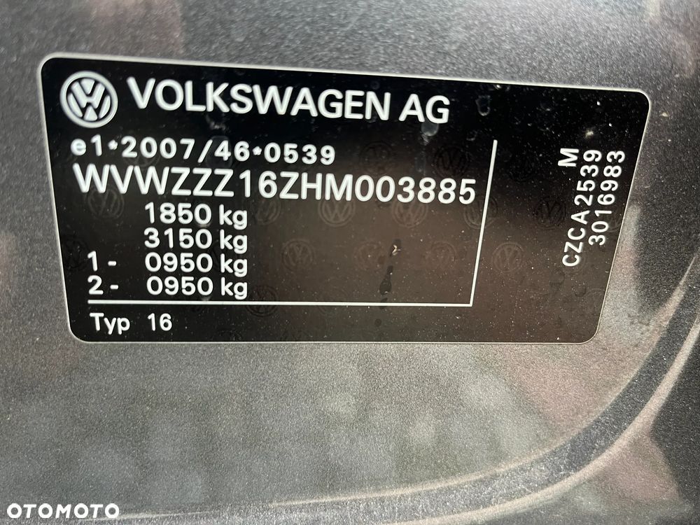 Volkswagen Jetta - 12