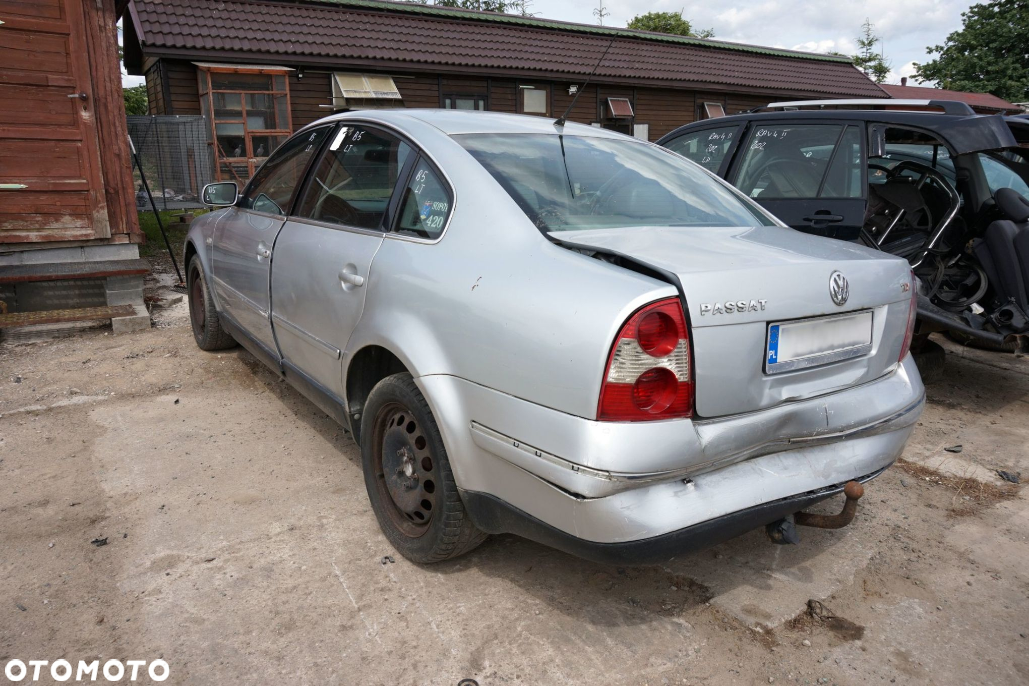 VOLKSWAGEN PASSAT B5 LIFT SEDAN 2000 LA7W 1.9 TDI AVF 130KM ELN SREBRNY na części - 3