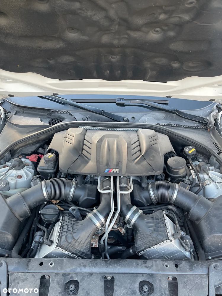 BMW M5 - 11
