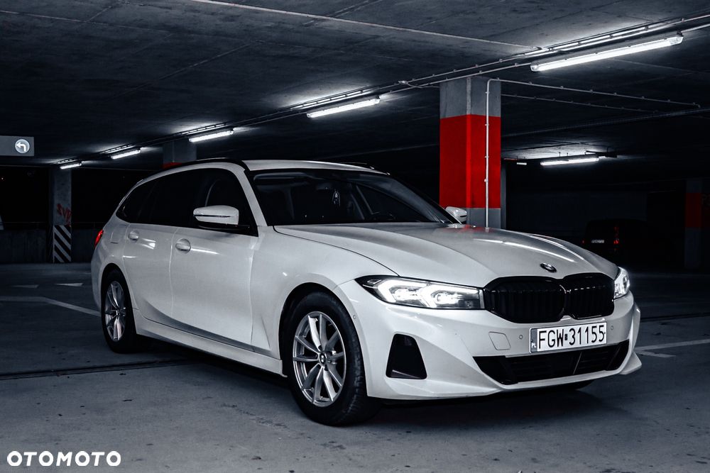 BMW Seria 3 318d Sport Line - 3