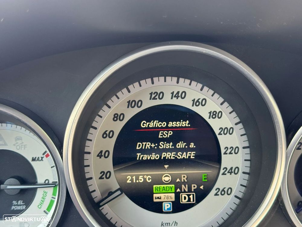 Mercedes-Benz E 300 Bluetec Hybrid Avantgarde - 28