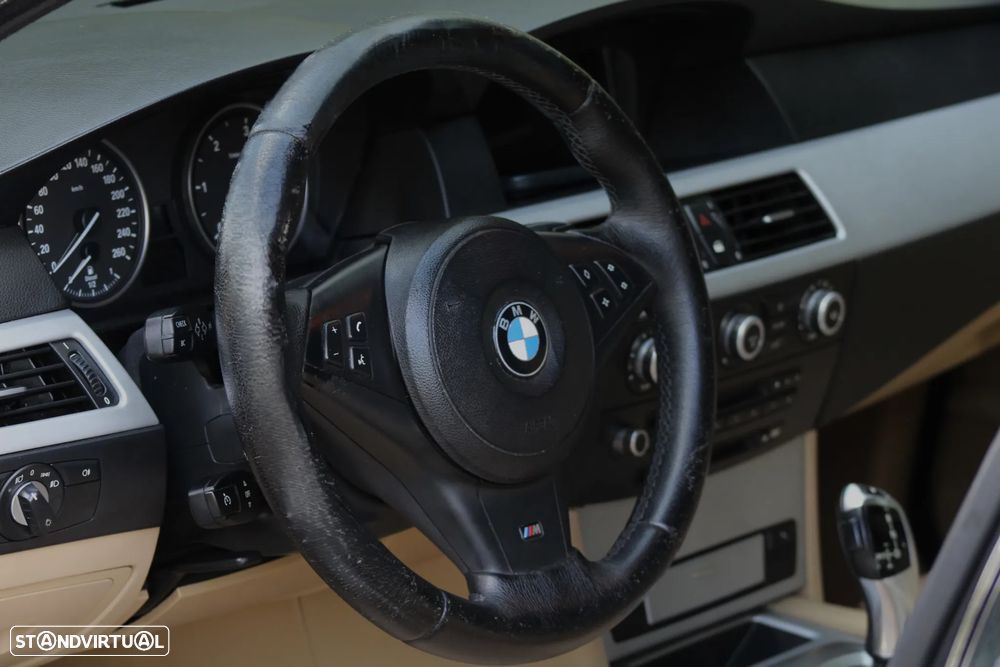 BMW 520 - 25
