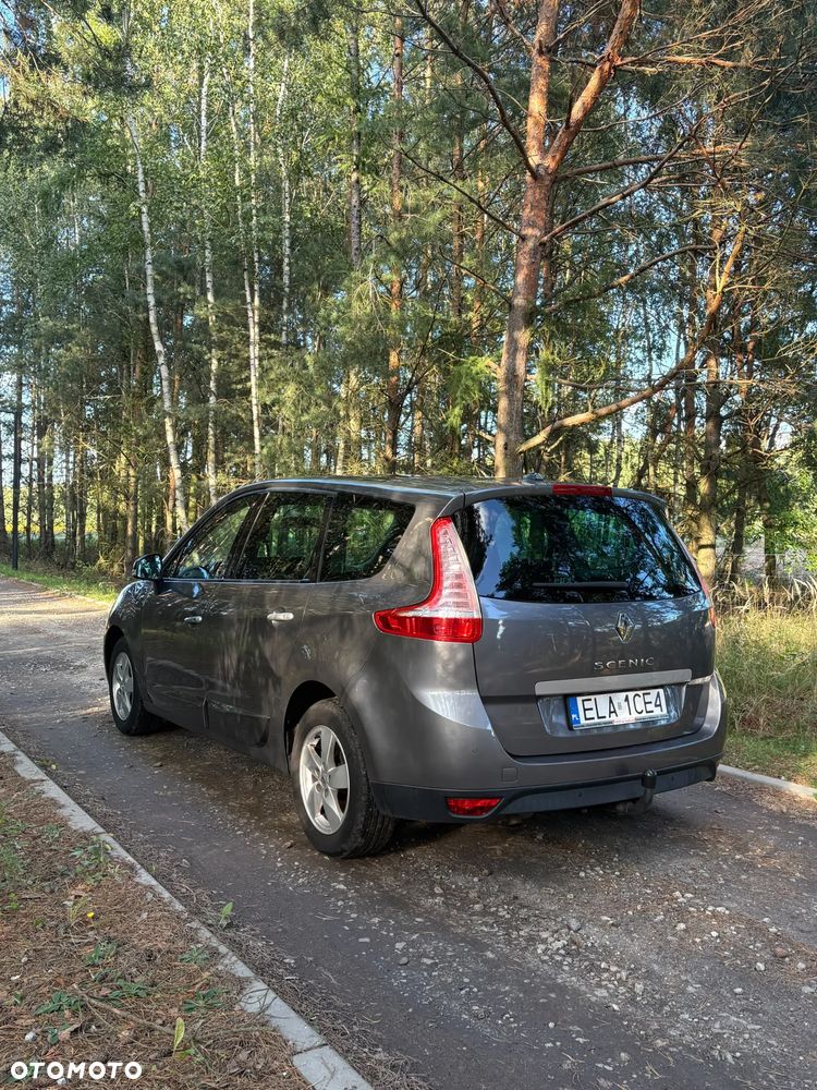Renault Scenic 2.0 16V Bose Edition CVT - 4