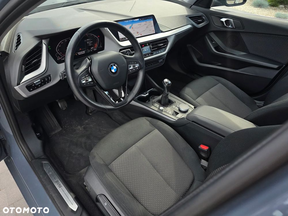 BMW Seria 1 118d Urban Line - 30