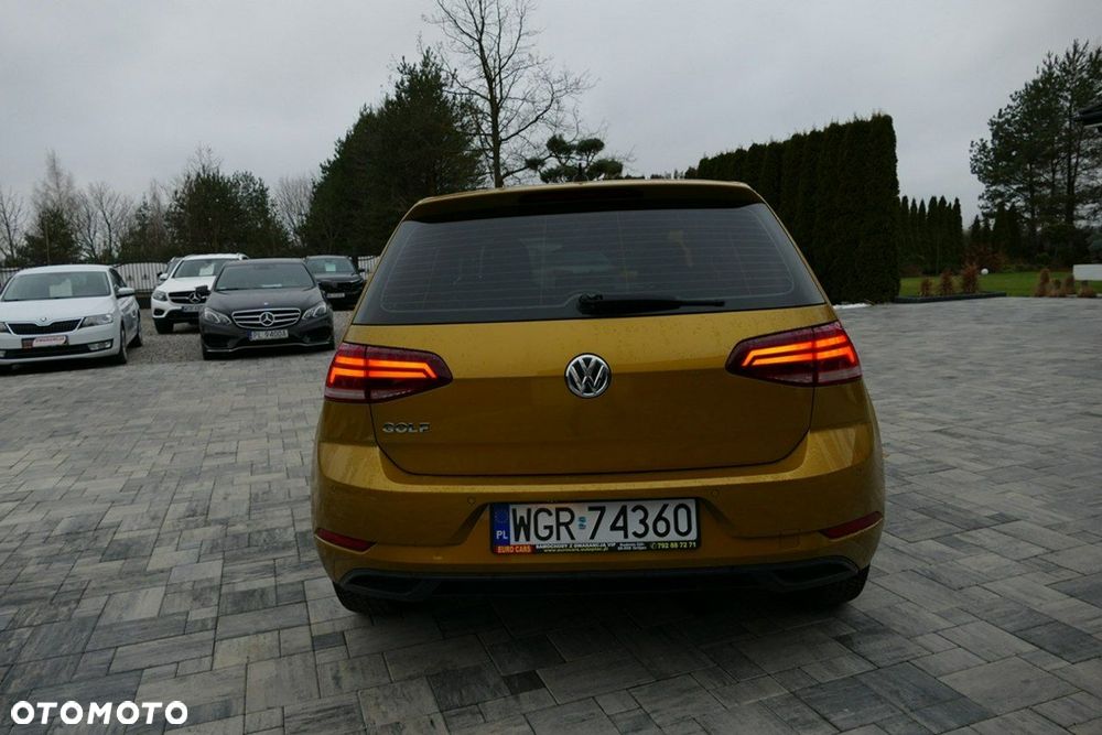 Volkswagen Golf 1.0 TSI Highline - 10