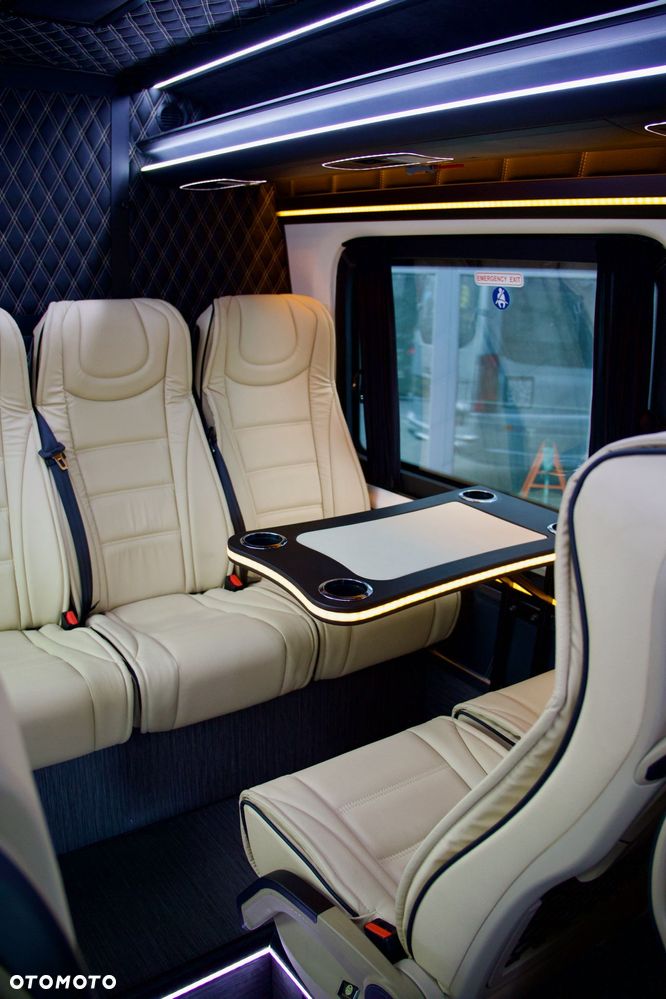 Mercedes-Benz Sprinter 519 - 13