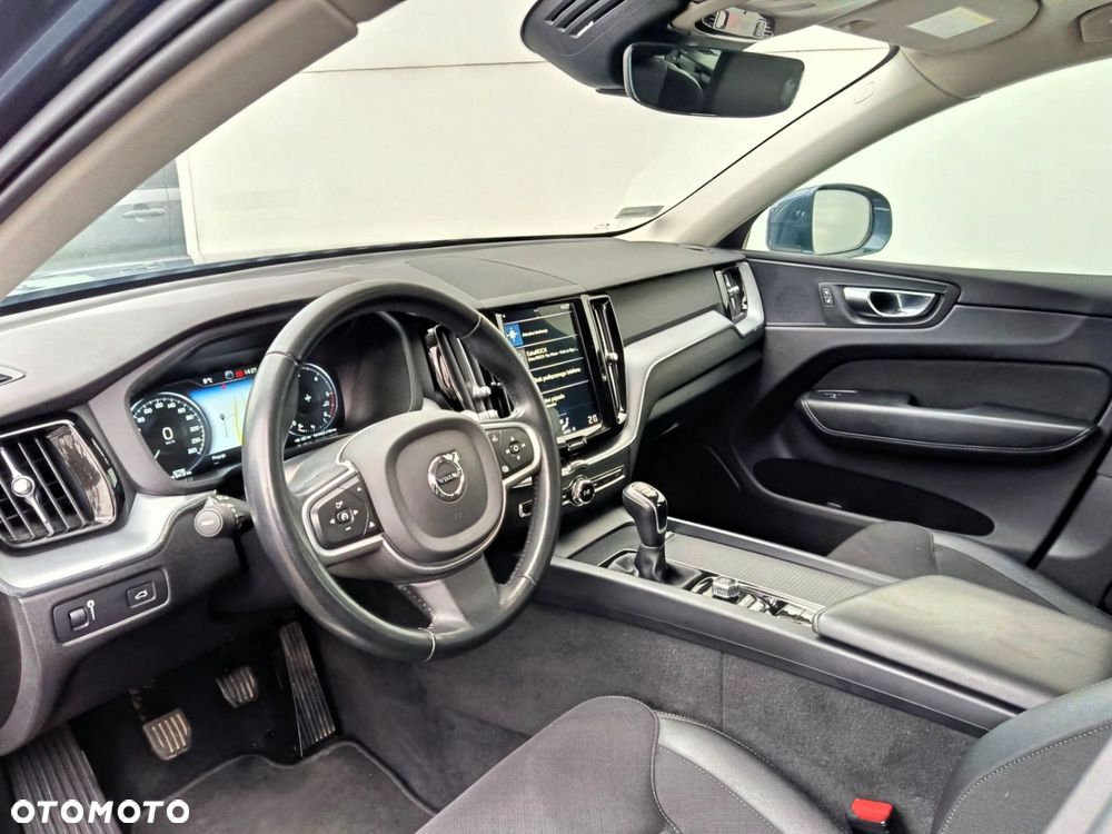 Volvo XC 60 - 8