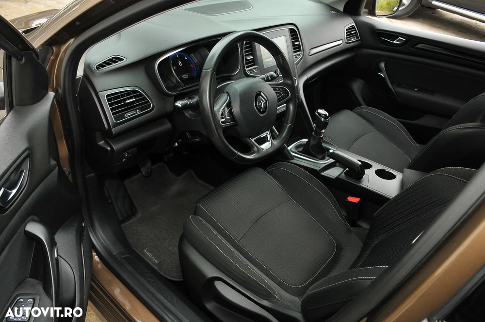 Renault Megane 1.5 dCi Expression - 16