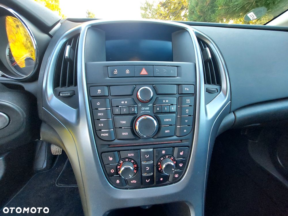 Opel Astra 1.4 Turbo Design Edition - 20