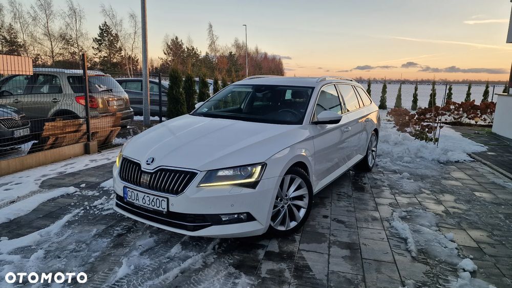 Skoda Superb 2.0 TDI Ambition DSG - 10