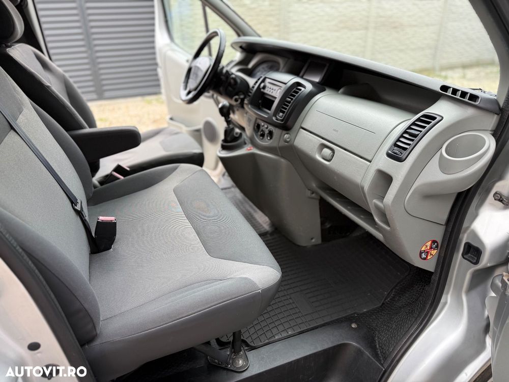 Renault Trafic - 7
