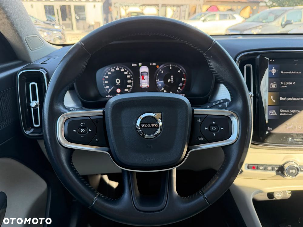 Volvo XC 40 D3 Momentum - 26