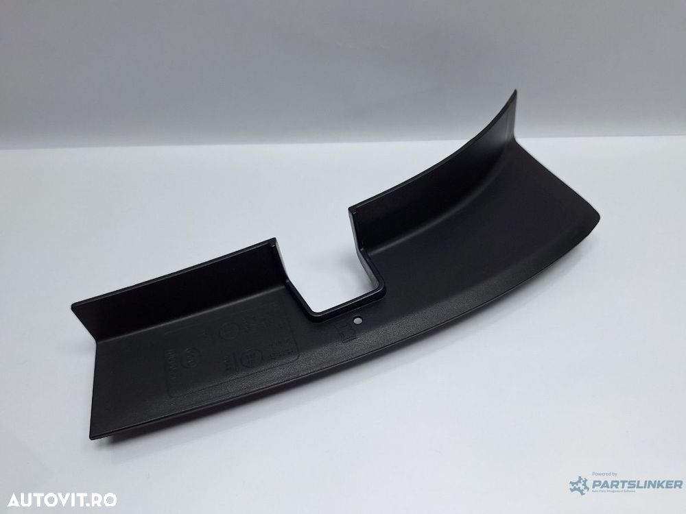 Ornament stop dreapta SKODA OCTAVIA Combi 5E5 2012 - > TDI CKFC, CRMB, CYKA 5E9945312 - 3