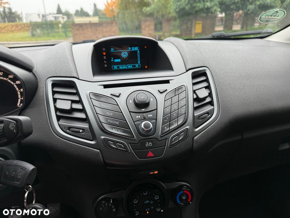 Ford Fiesta 1.0 Ambiente - 13
