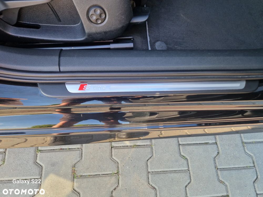 Audi A6 Avant 2.0 TDI Ultra S tronic - 39