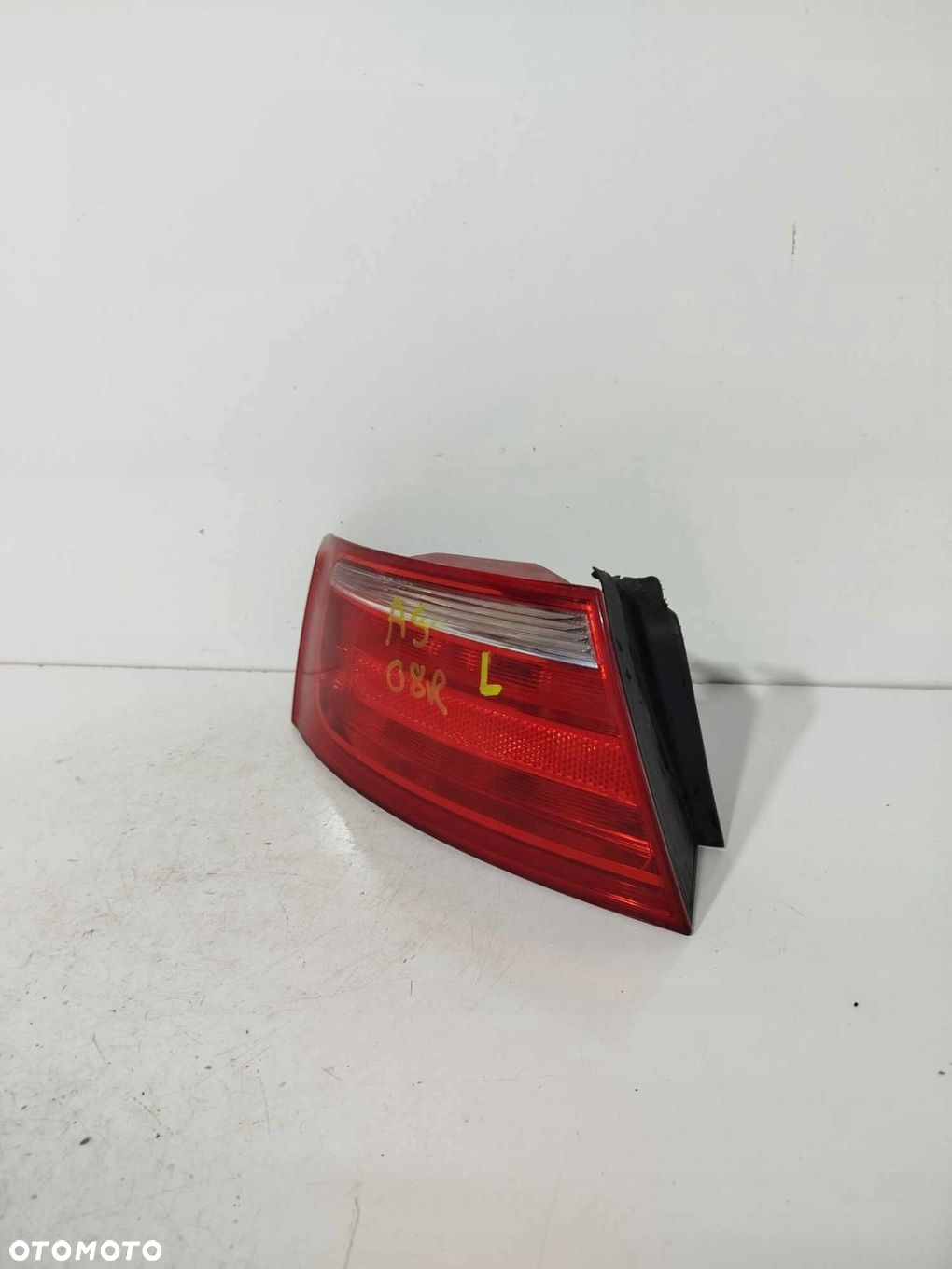 LAMPA LEWA LEWY TYŁ TYLNA AUDI A5 8T COUPE 07-11 - 2