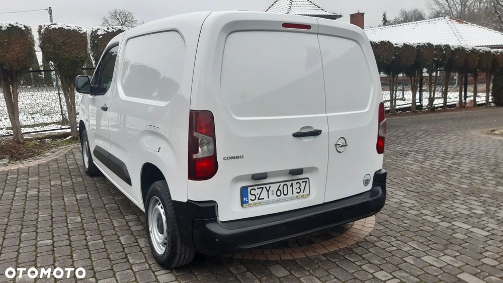 Opel Combo - 16