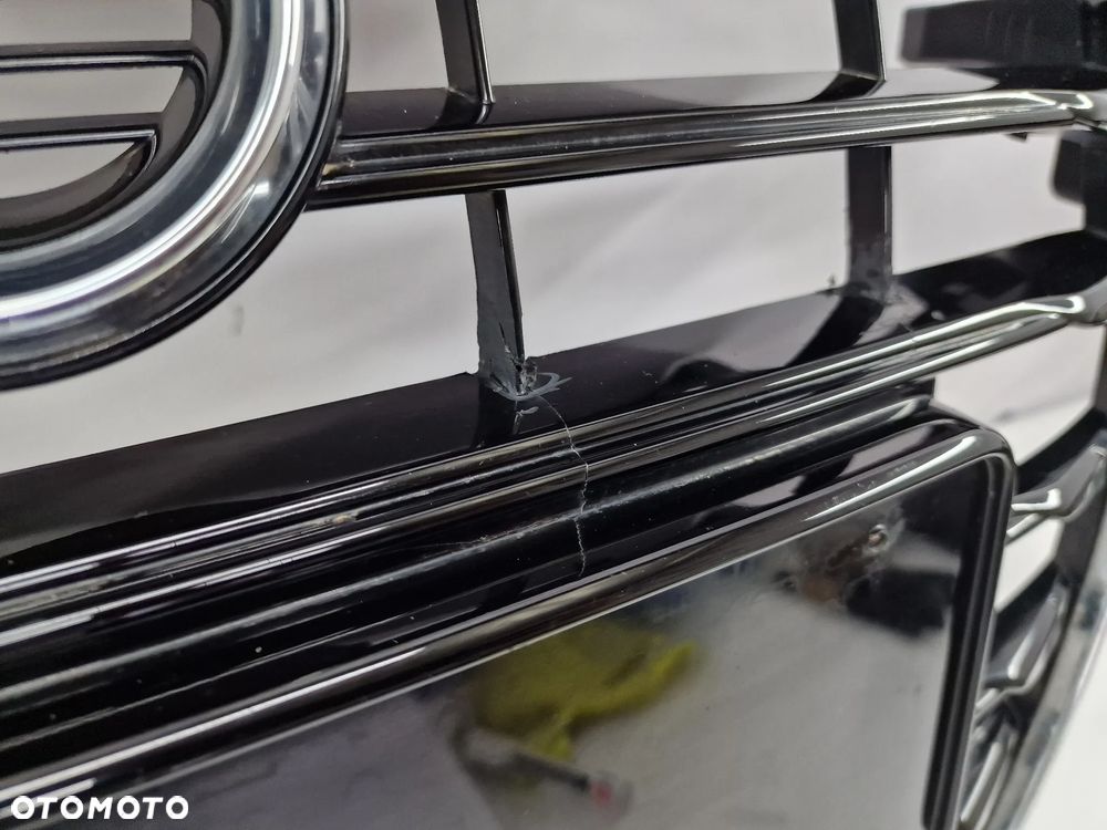 AUDI A3 8V / 8V3 / S3 12- ATRAPA / GRILL PRZEDNI PRZÓD NA WYSOKI POŁYSK , NR 8V3853651 , NR AUKCJI GL355 - 17