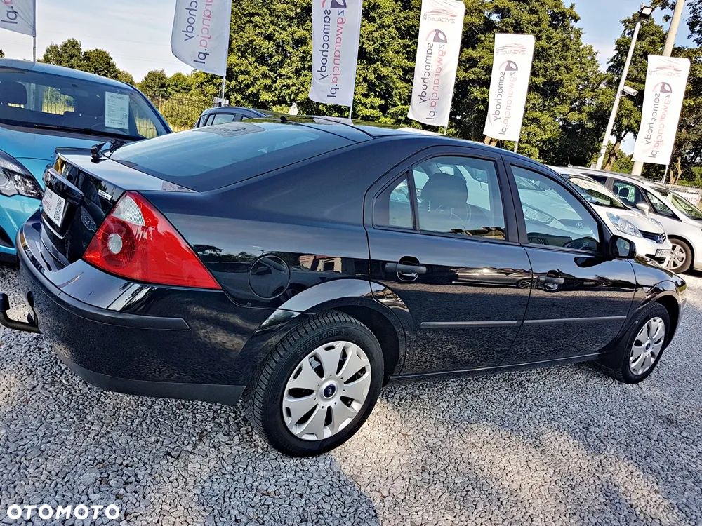 Ford Mondeo 2.0 TDCI Ambiente - 28